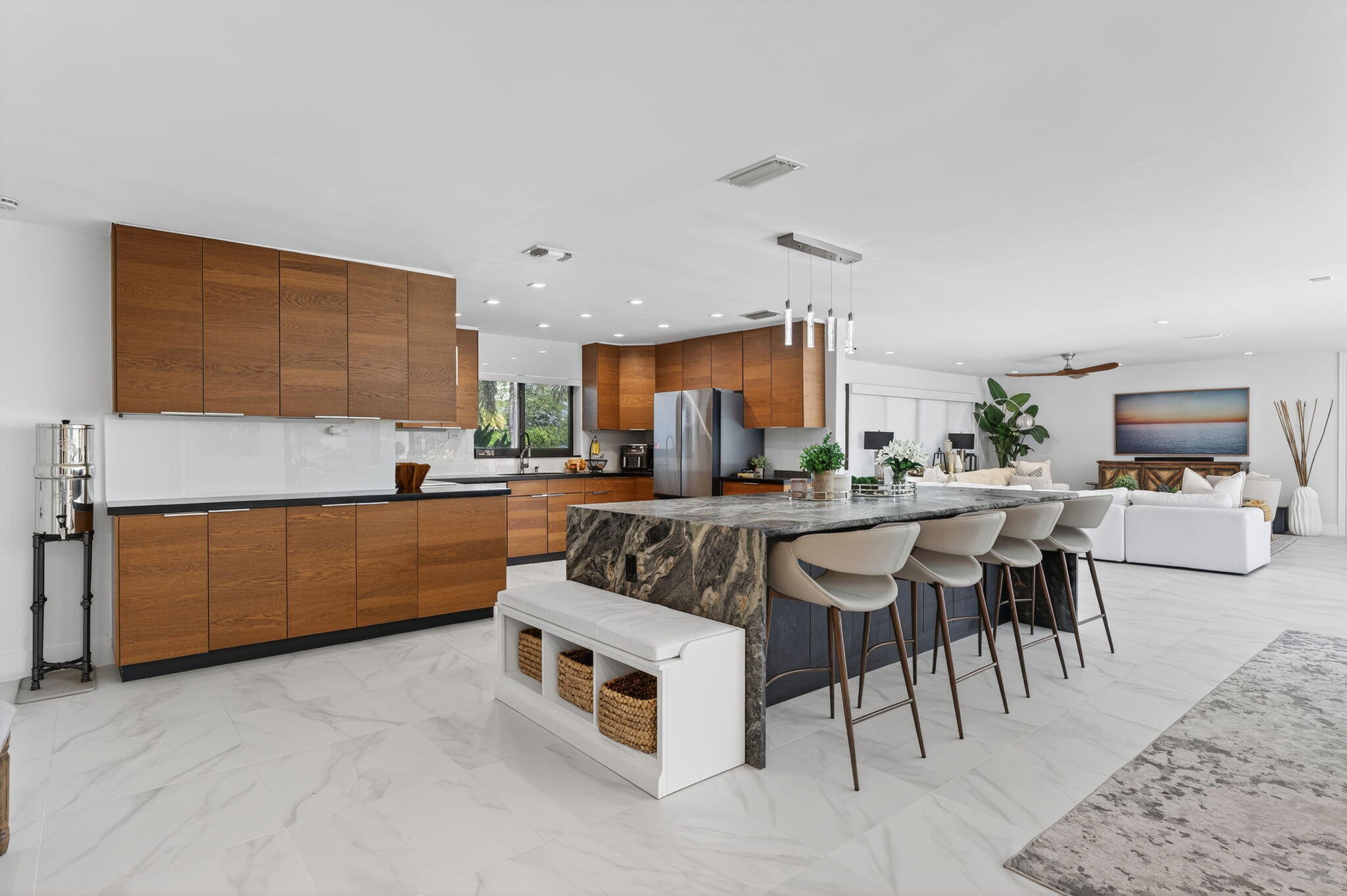 CORAL RIDGE COUNTRY CLUB - Residential