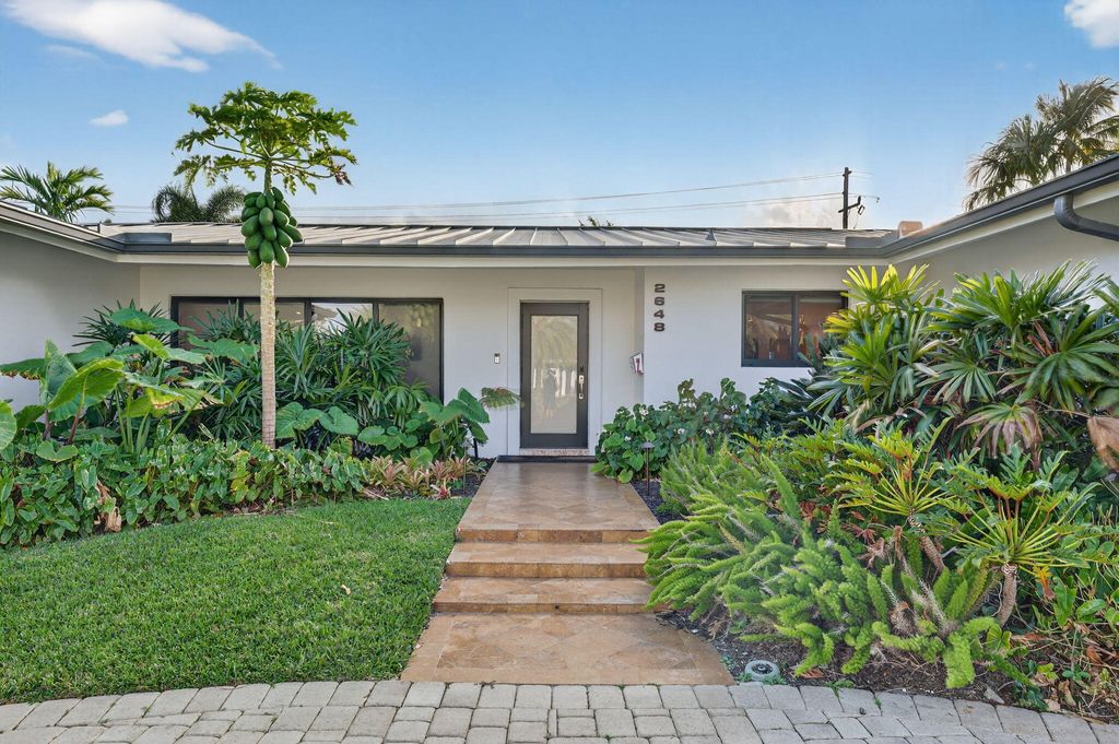 Photo of 2648 NE 37th Drive, Fort Lauderdale, FL 33308 (MLS # R11169396)