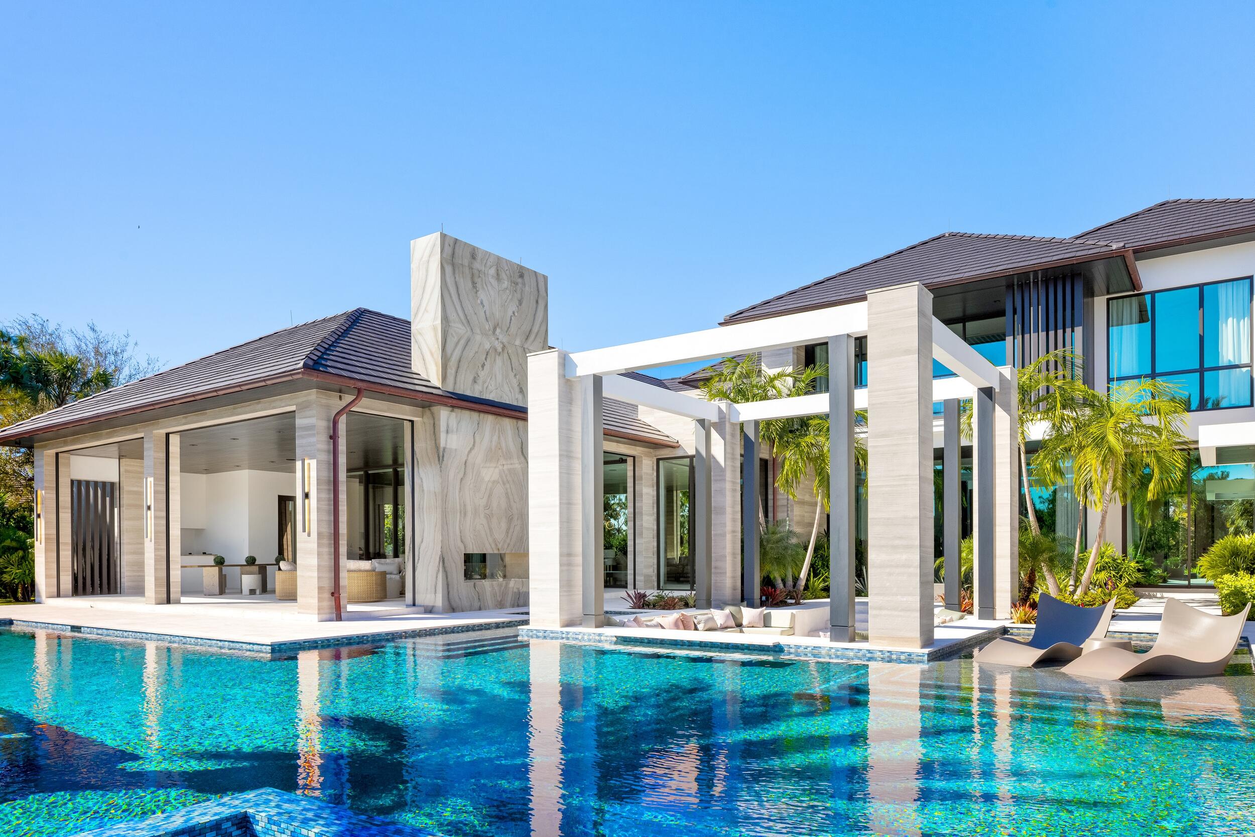 BEARS CLUB - Residential