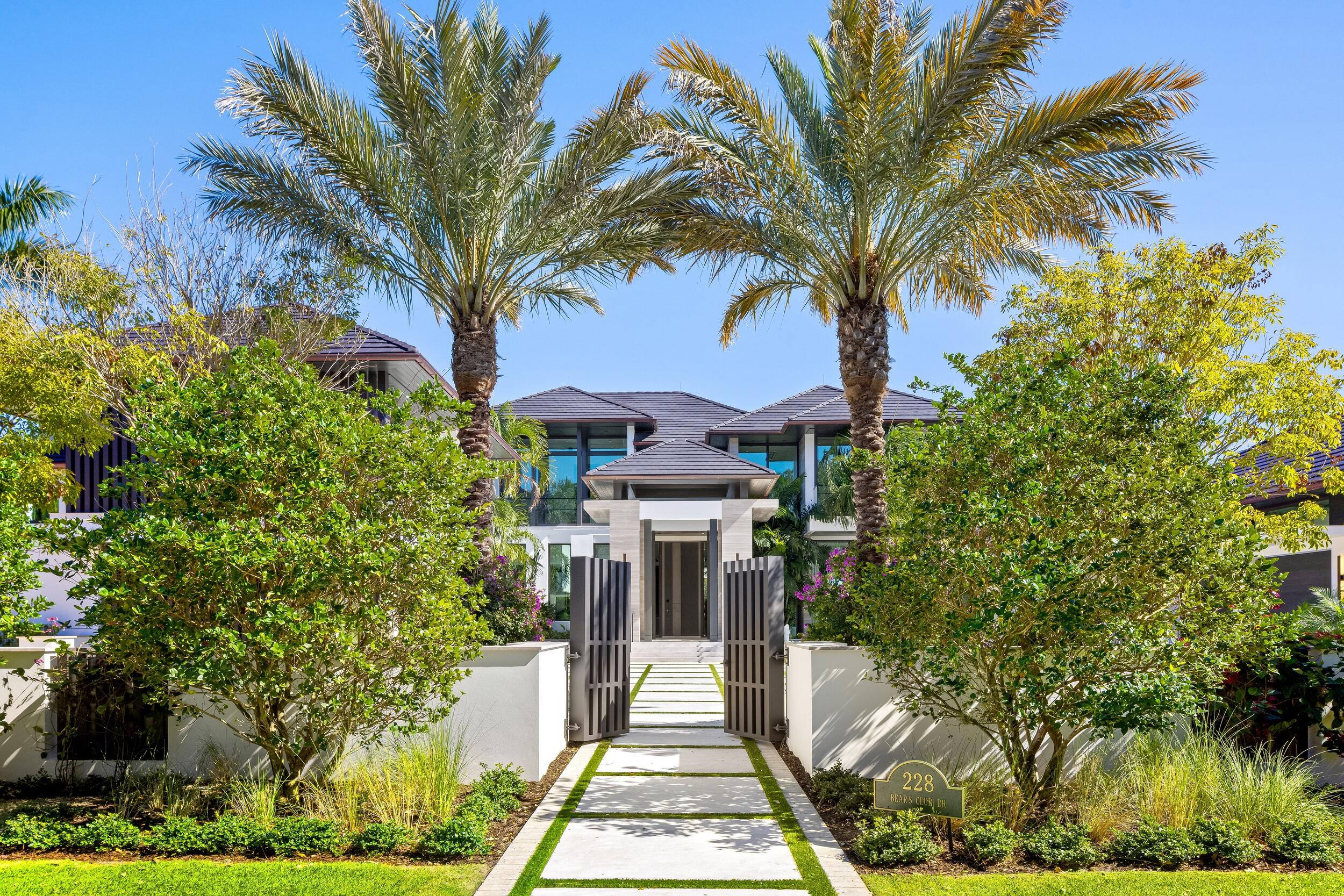 BEARS CLUB - Residential