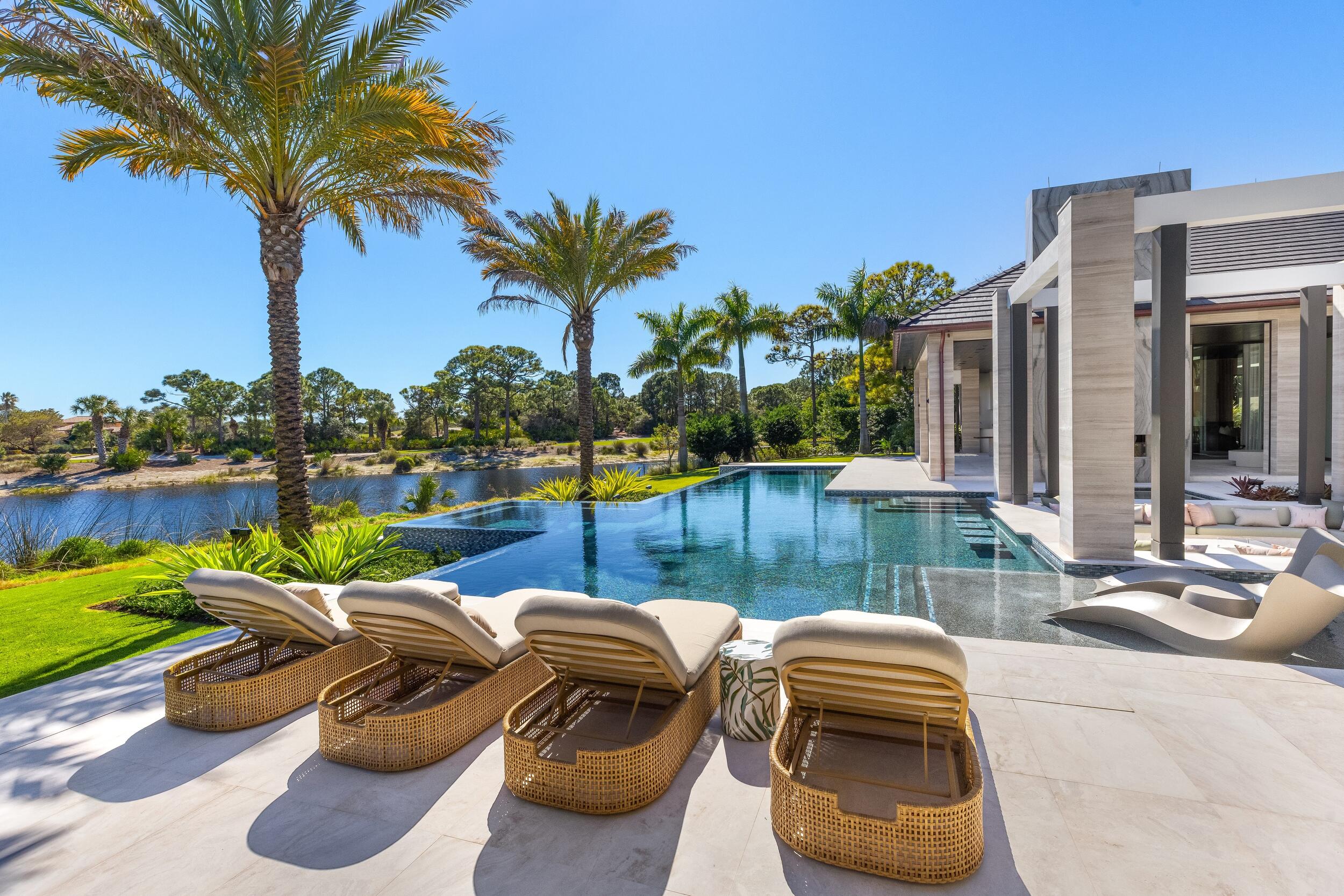 BEARS CLUB - Residential