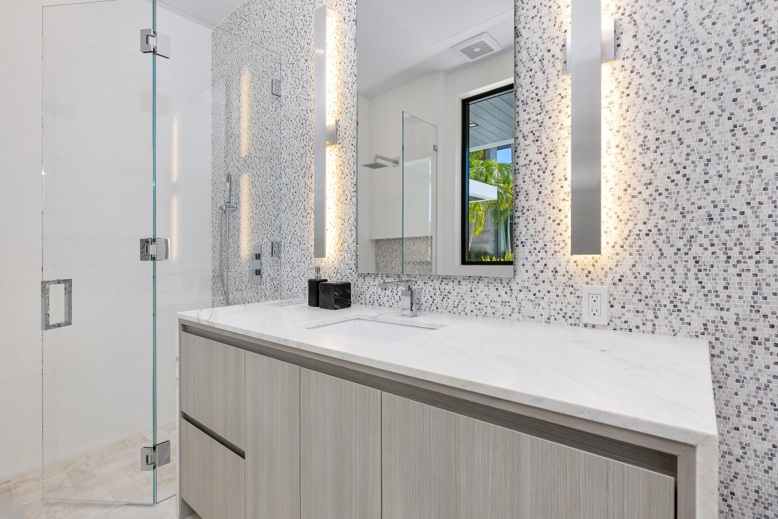 BEARS CLUB - Residential