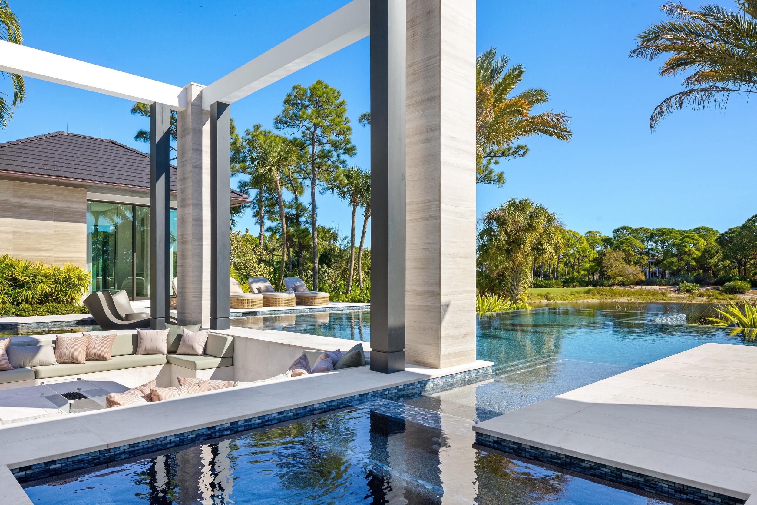 BEARS CLUB - Residential