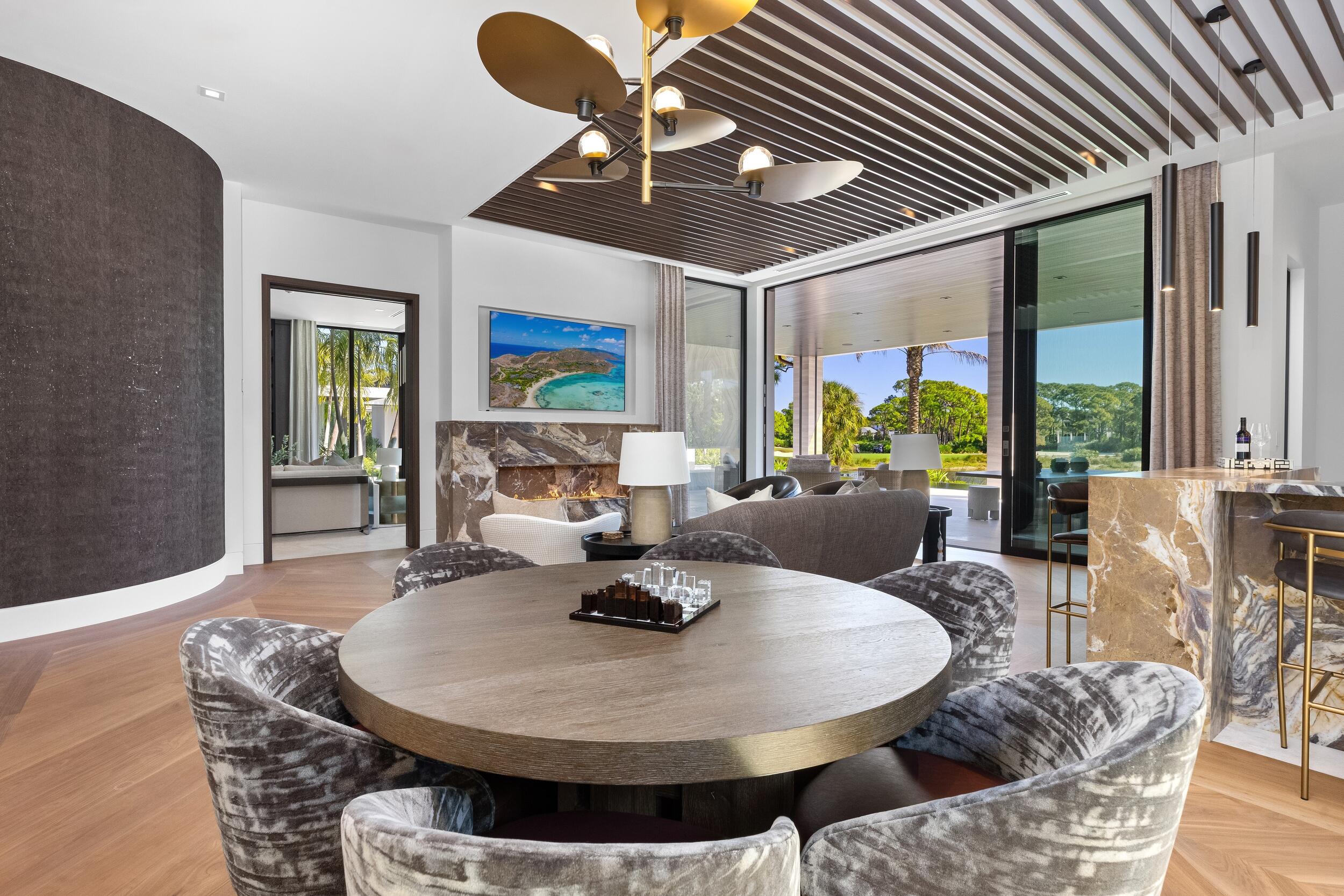 BEARS CLUB - Residential