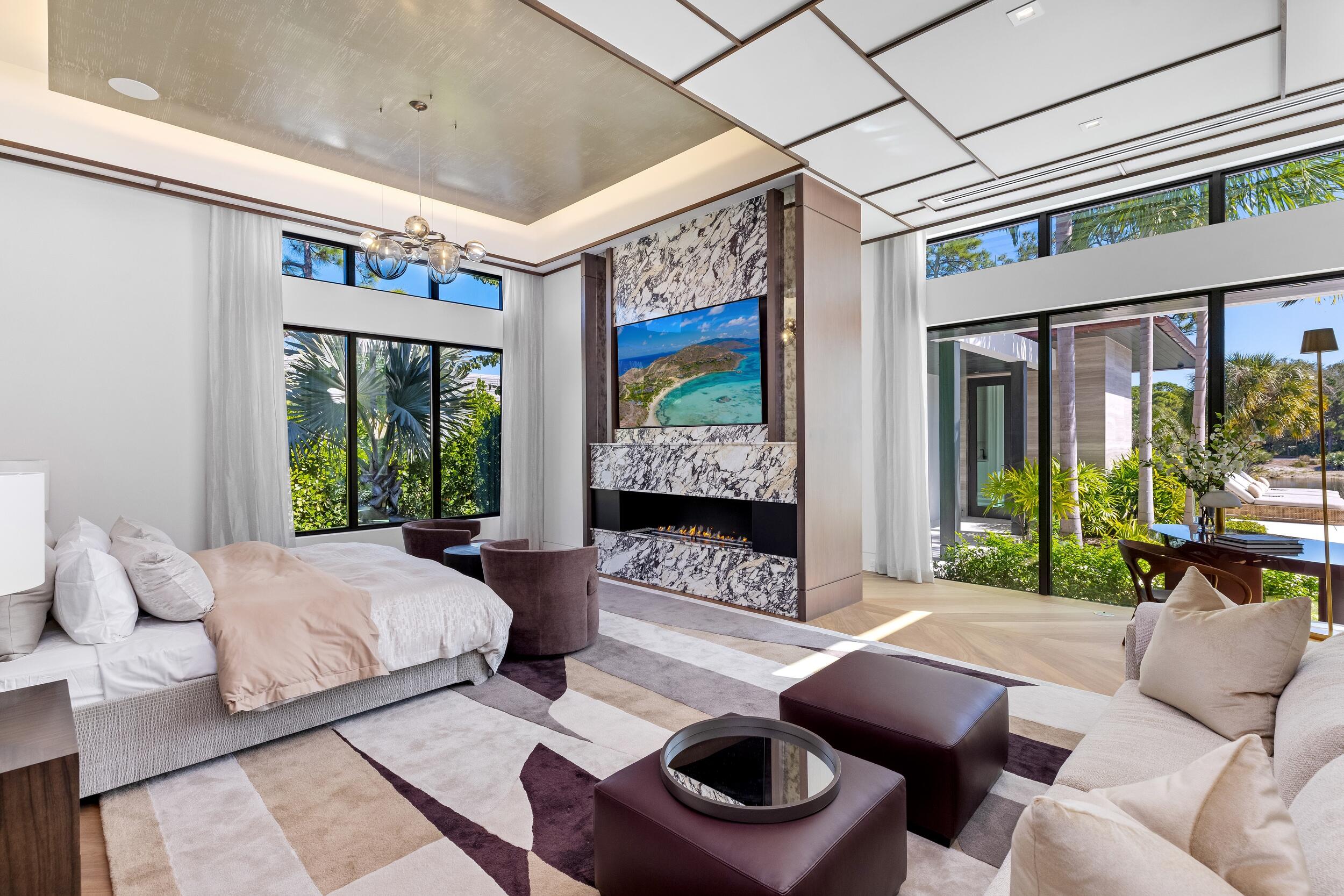 BEARS CLUB - Residential