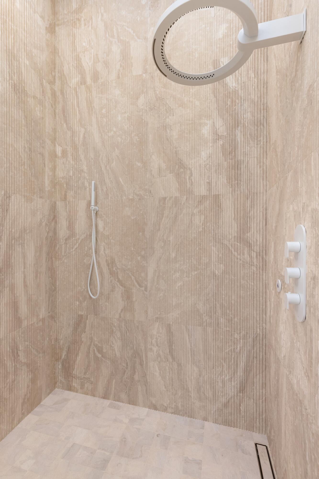 BEARS CLUB - Residential