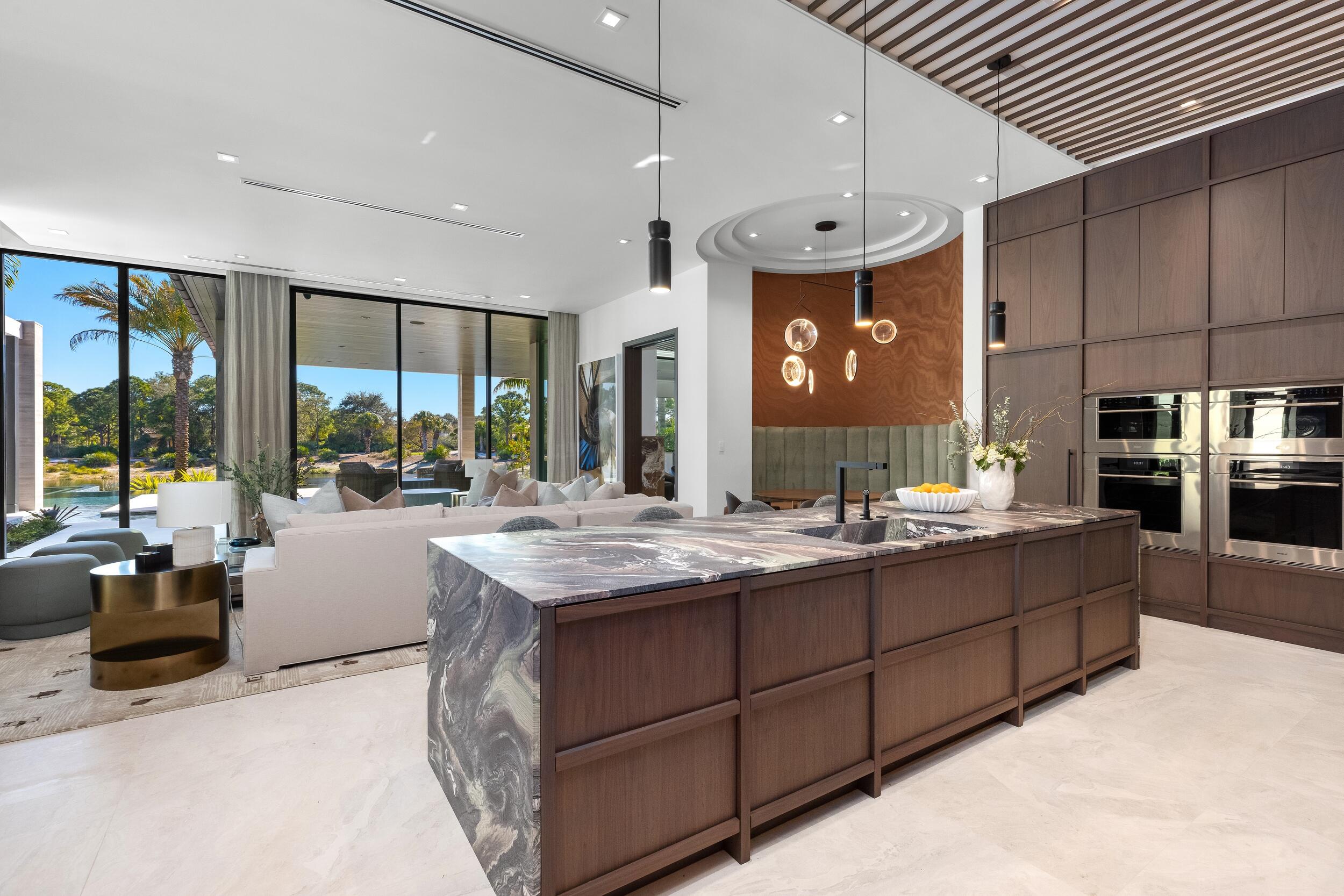 BEARS CLUB - Residential