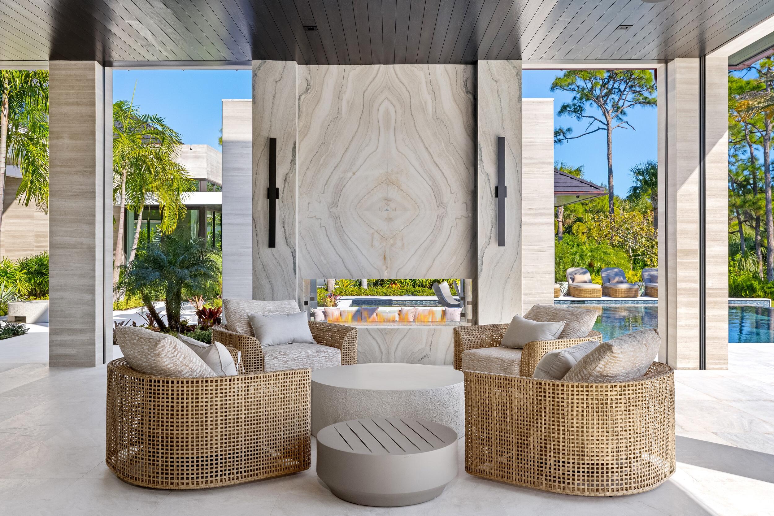 BEARS CLUB - Residential