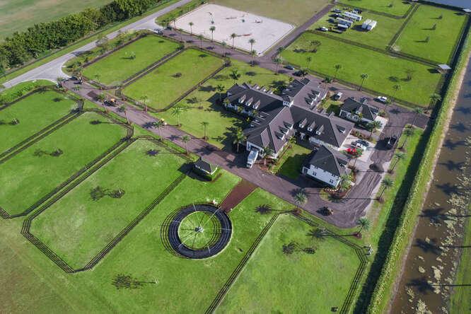 WELLINGTON PRESERVE REPLA - Residential