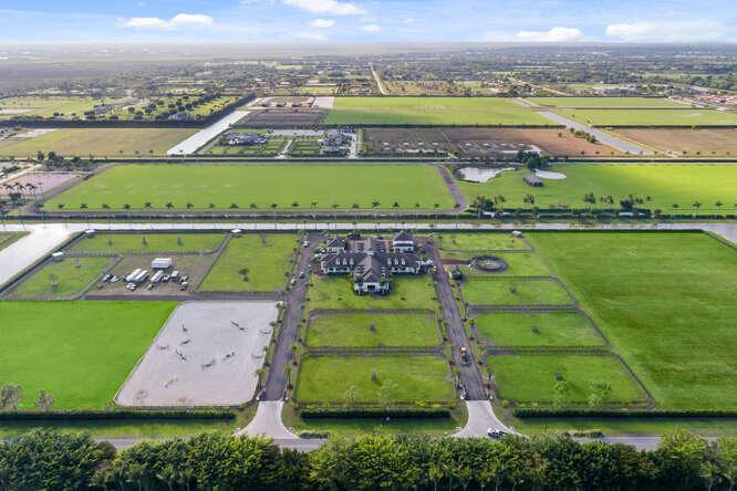 WELLINGTON PRESERVE REPLA - Residential