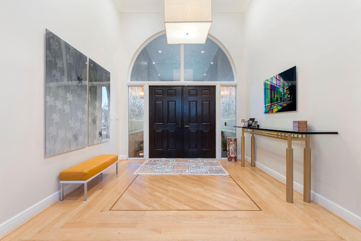 MIDDLE ACRES - Residential