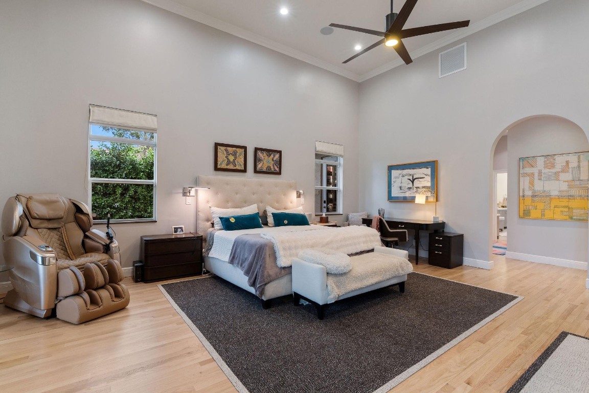 MIDDLE ACRES - Residential