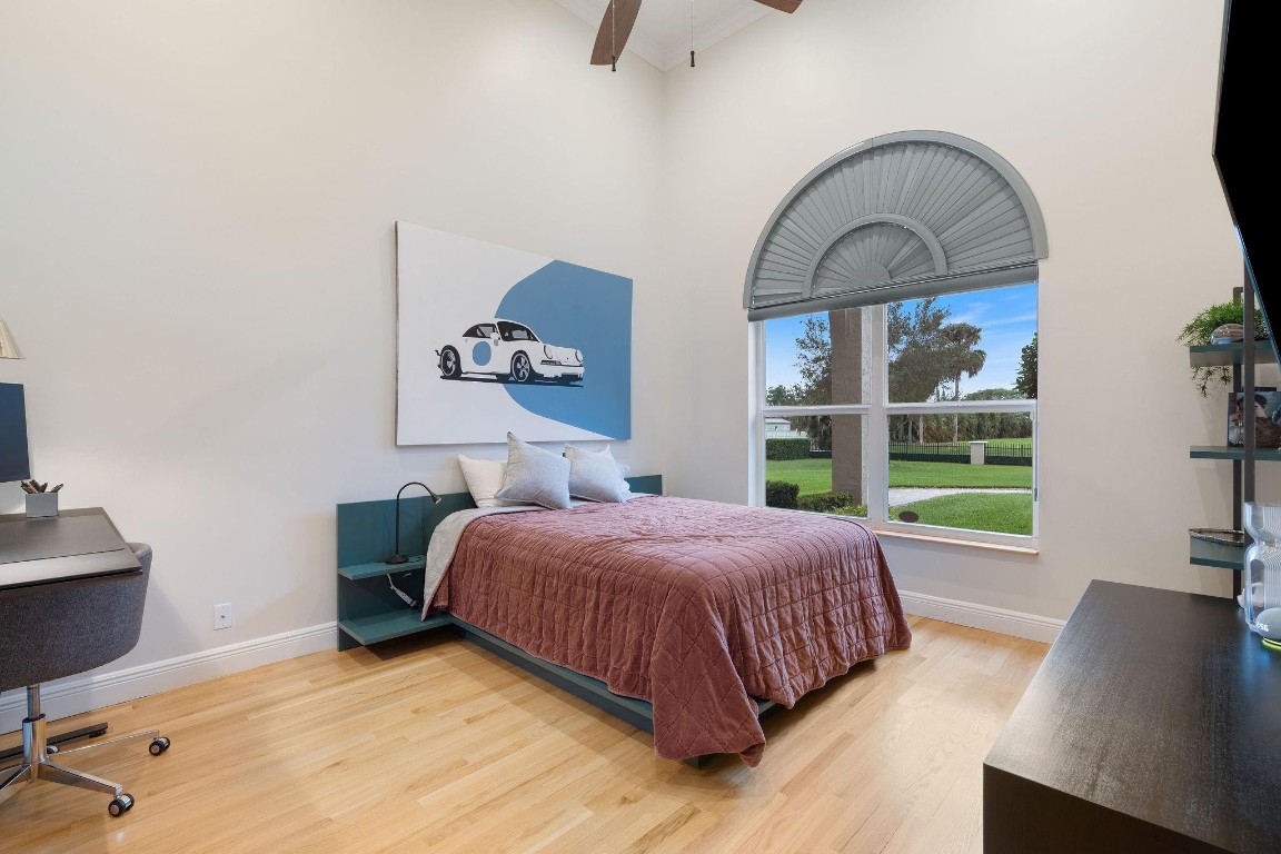 MIDDLE ACRES - Residential