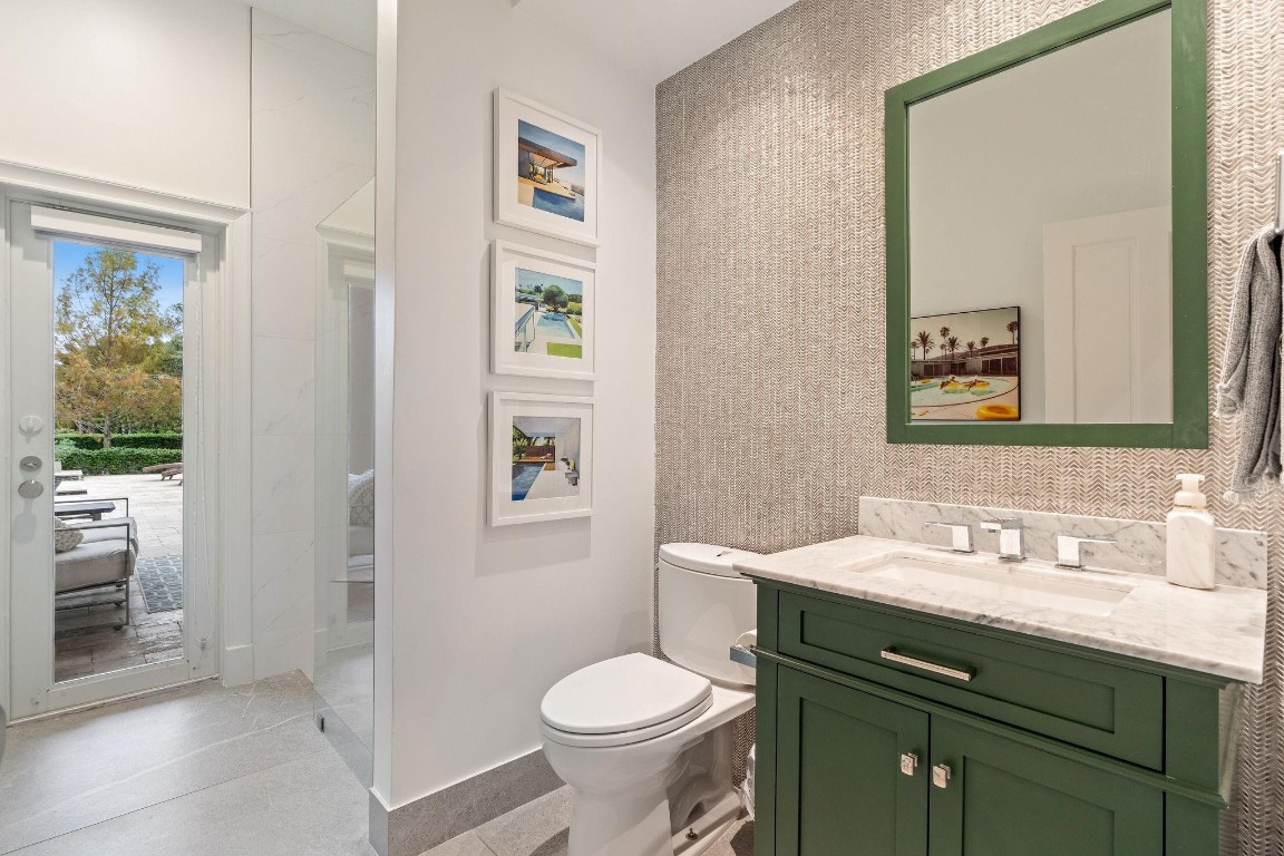 MIDDLE ACRES - Residential