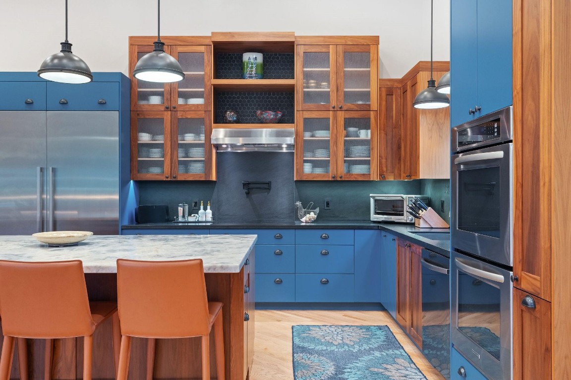 MIDDLE ACRES - Residential