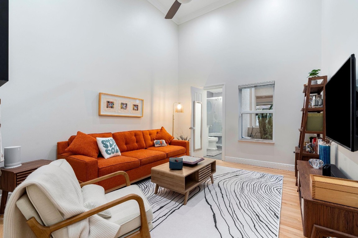 MIDDLE ACRES - Residential