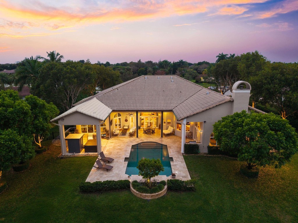 MIDDLE ACRES - Residential