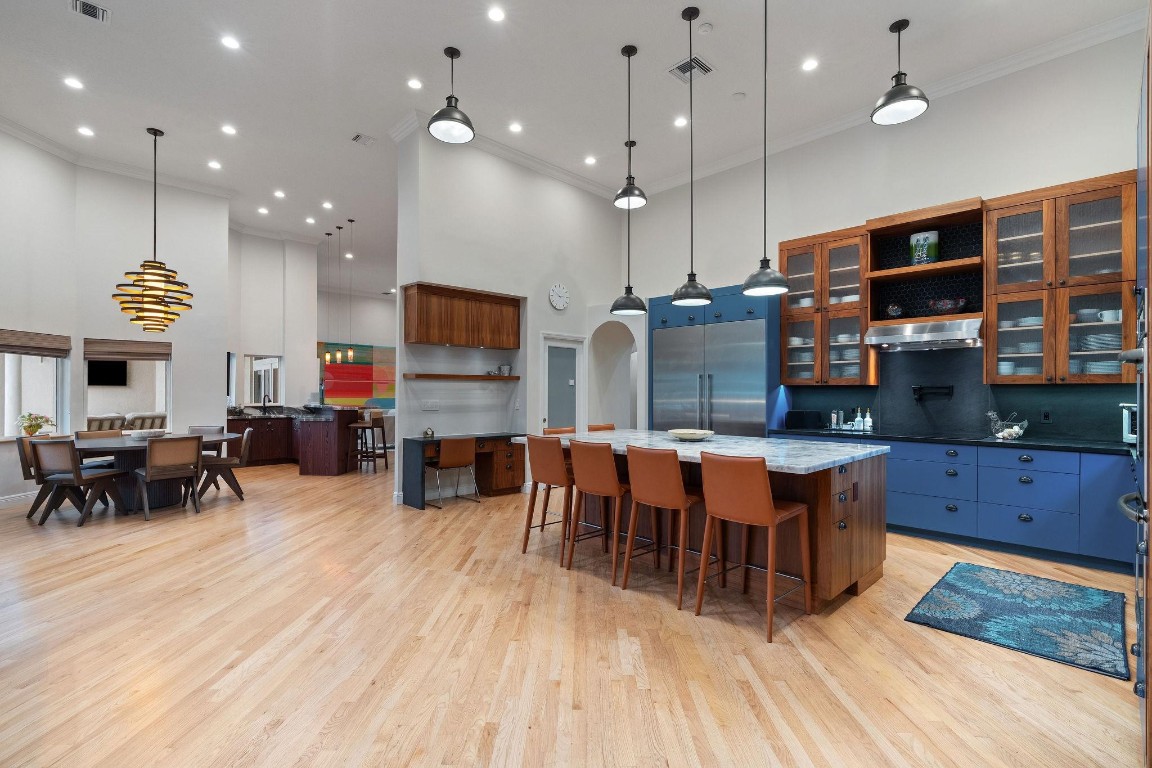 MIDDLE ACRES - Residential