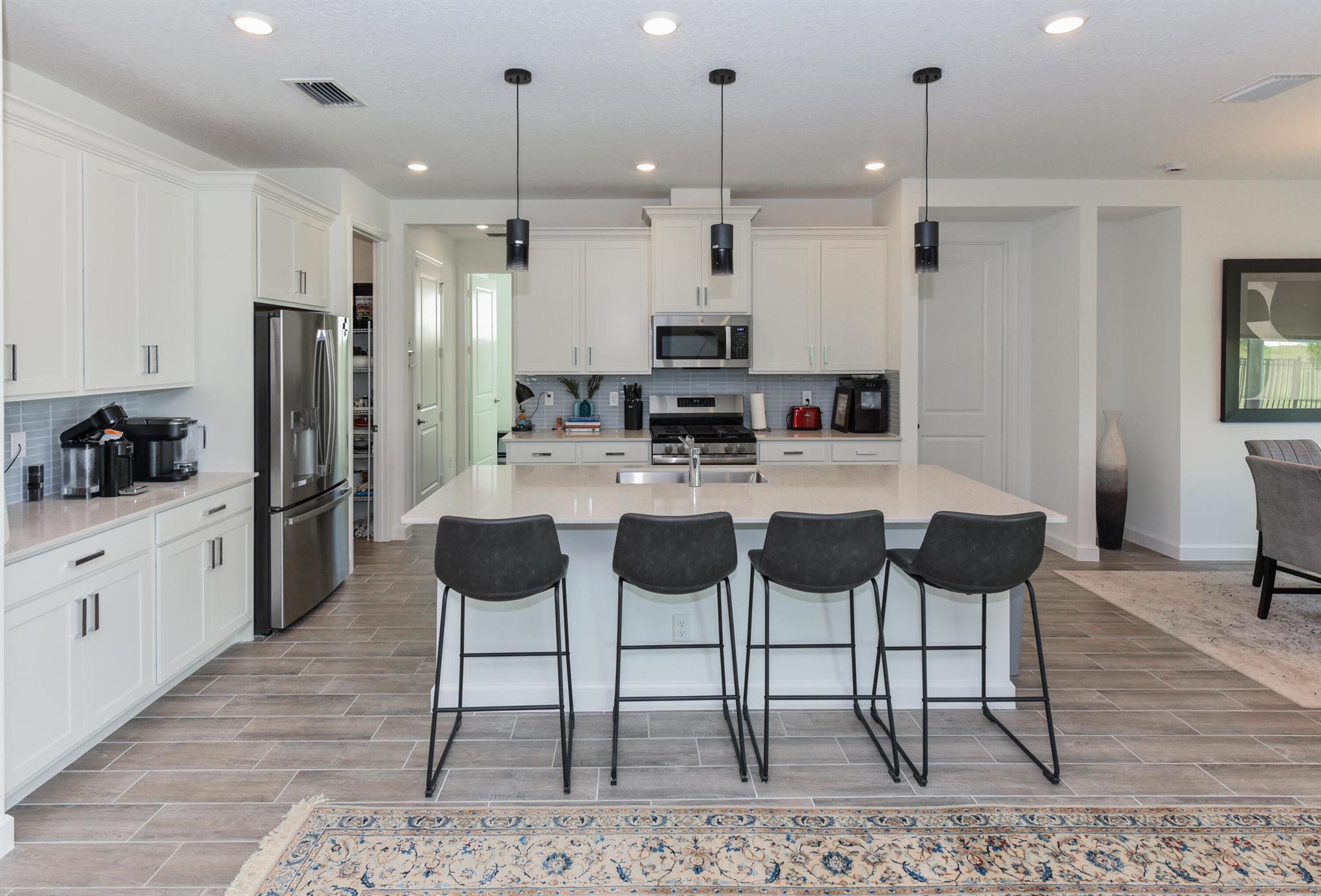 ARDEN PUD POD H NORTH - Residential Lease