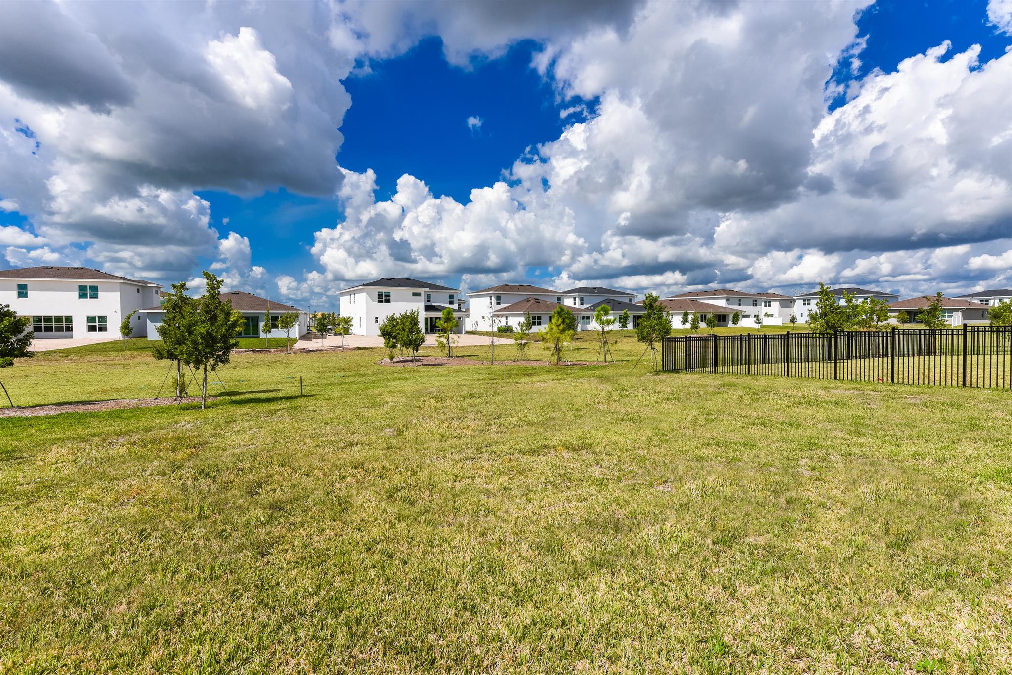 ARDEN PUD POD H NORTH - Residential Lease