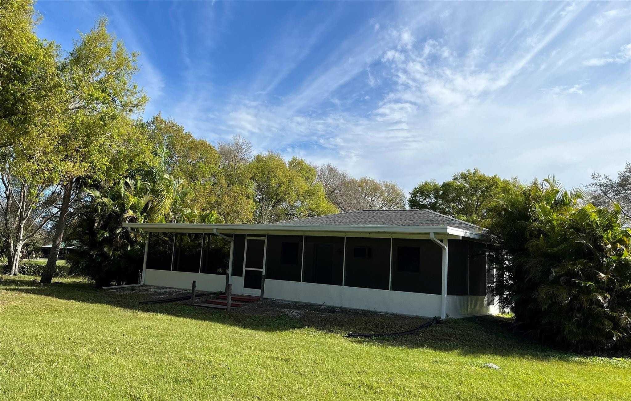 LAZY SEVEN ESTATES - Residential