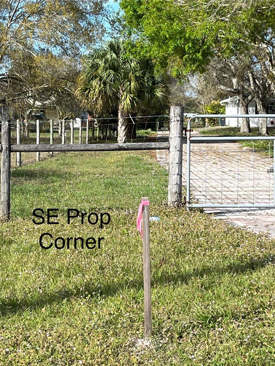 LAZY SEVEN ESTATES - Residential