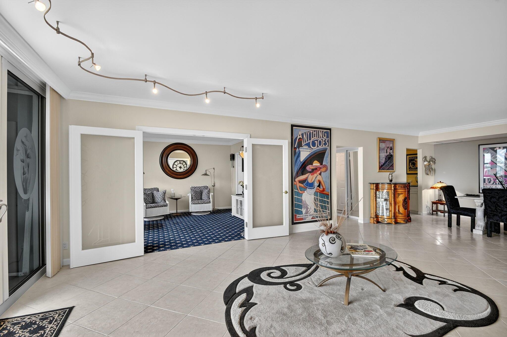 TWENTY TWO NINETY FIVE SO - Residential