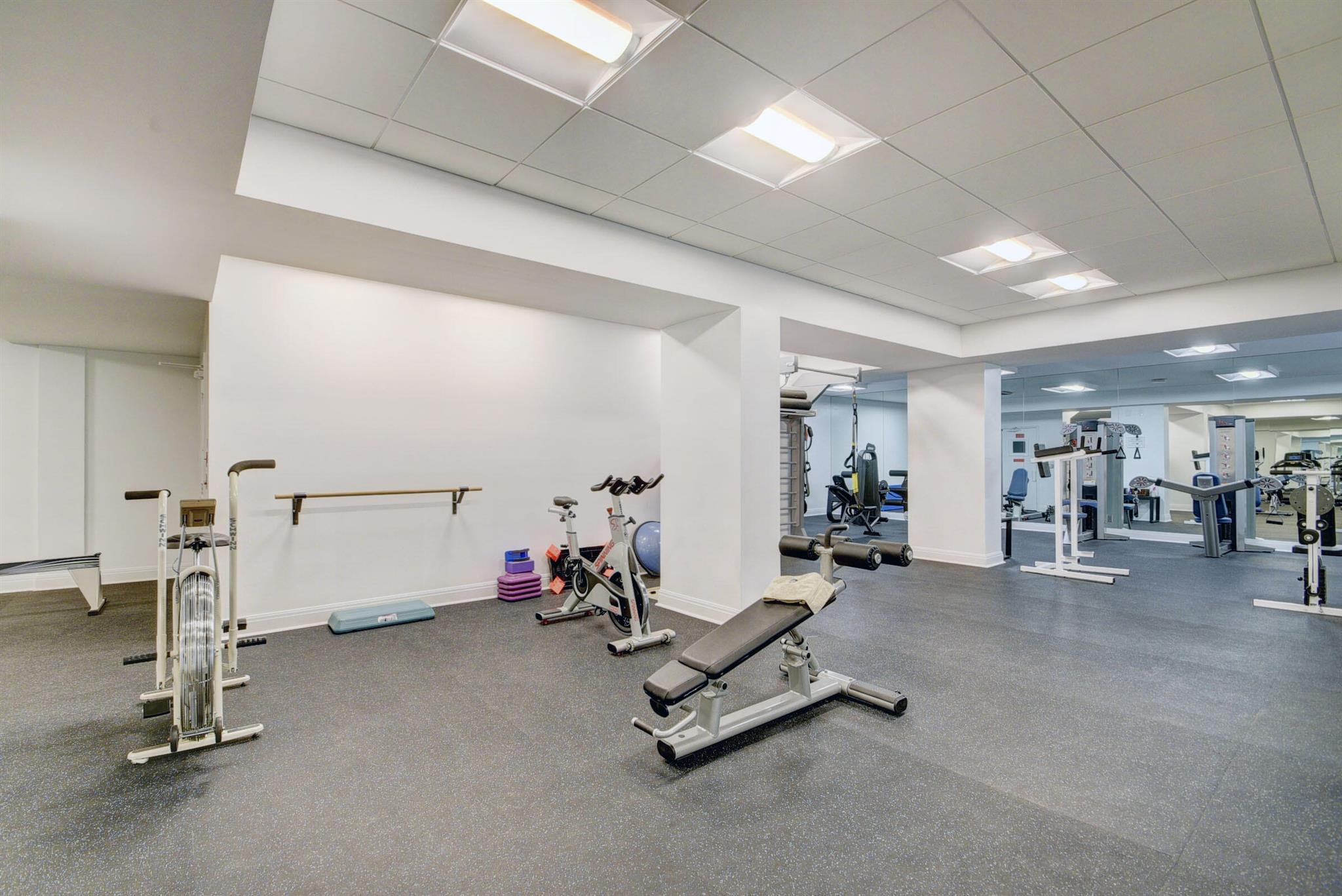 TWENTY TWO NINETY FIVE SO - Residential