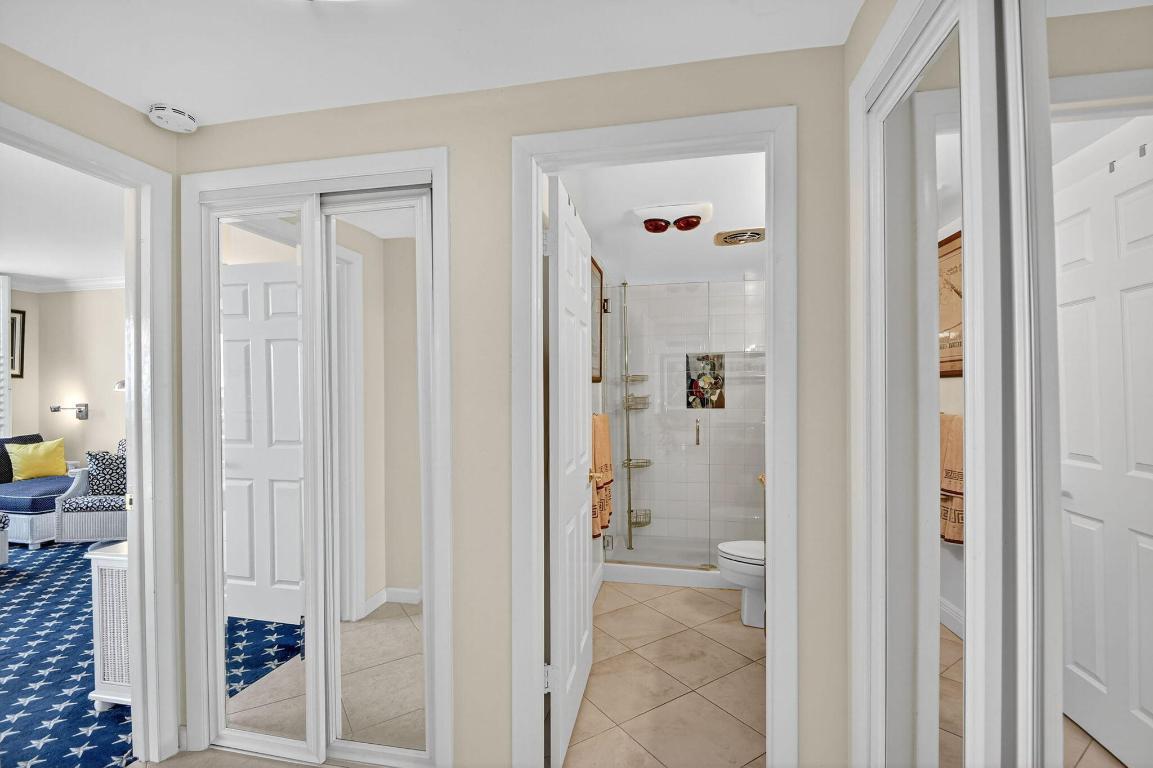 TWENTY TWO NINETY FIVE SOUTH OCEAN BLVD - Residential