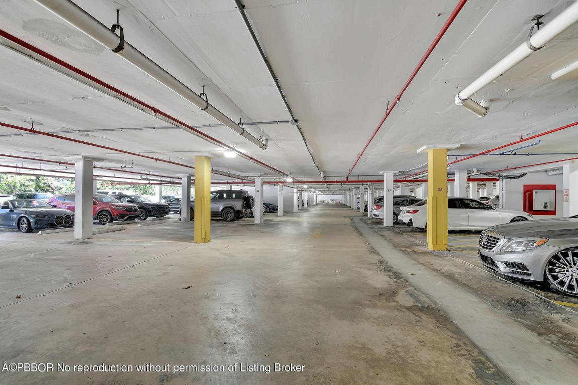 TWENTY TWO NINETY FIVE SOUTH OCEAN BLVD - Residential