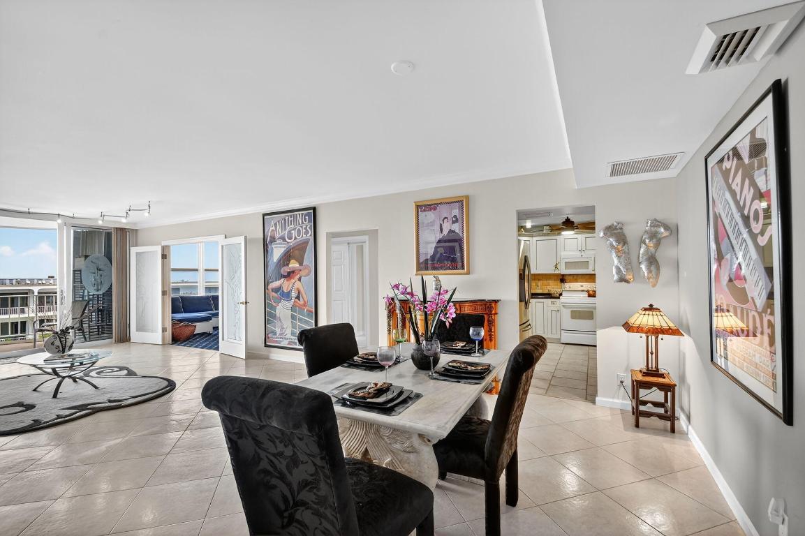 TWENTY TWO NINETY FIVE SOUTH OCEAN BLVD - Residential