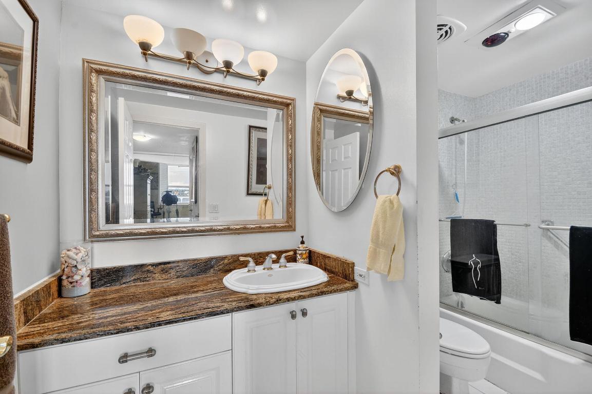 TWENTY TWO NINETY FIVE SOUTH OCEAN BLVD - Residential