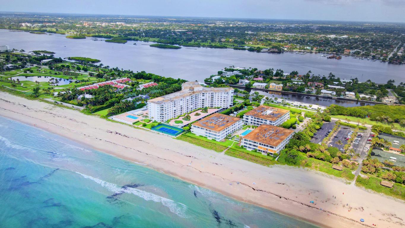 TWENTY TWO NINETY FIVE SOUTH OCEAN BLVD - Residential