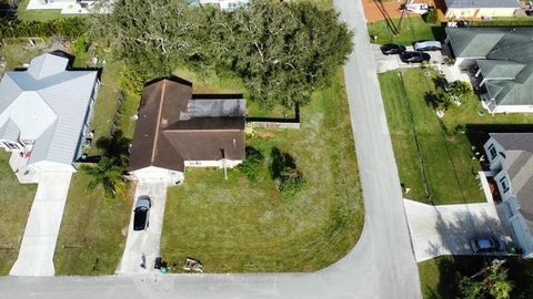 A home in Port St Lucie