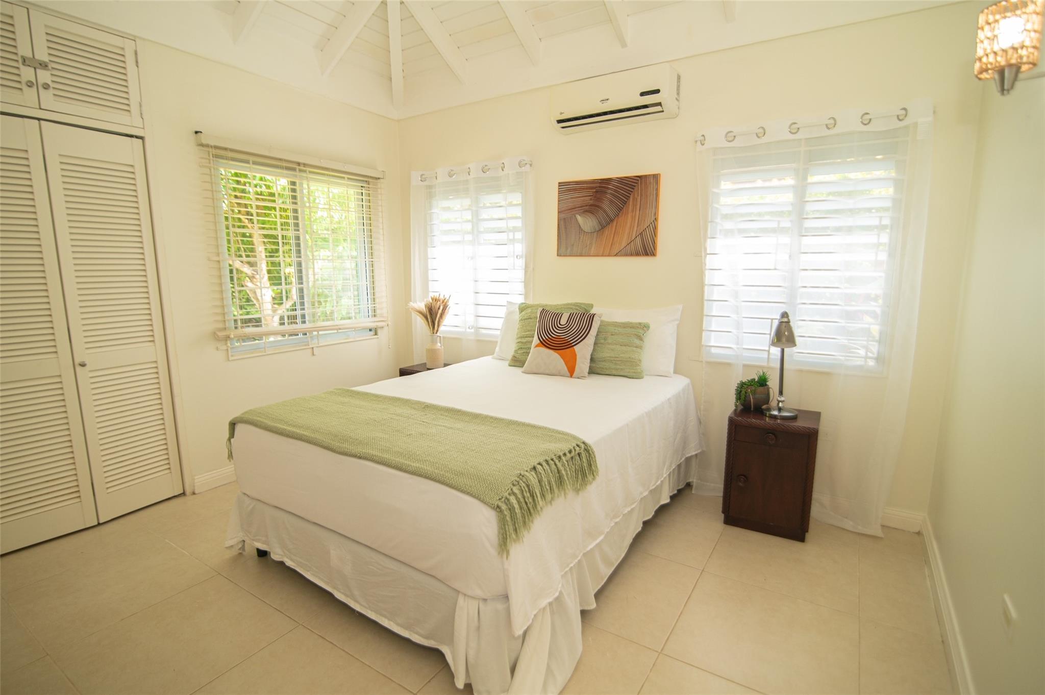 RICHMOND ESTATES - Residential Lease
