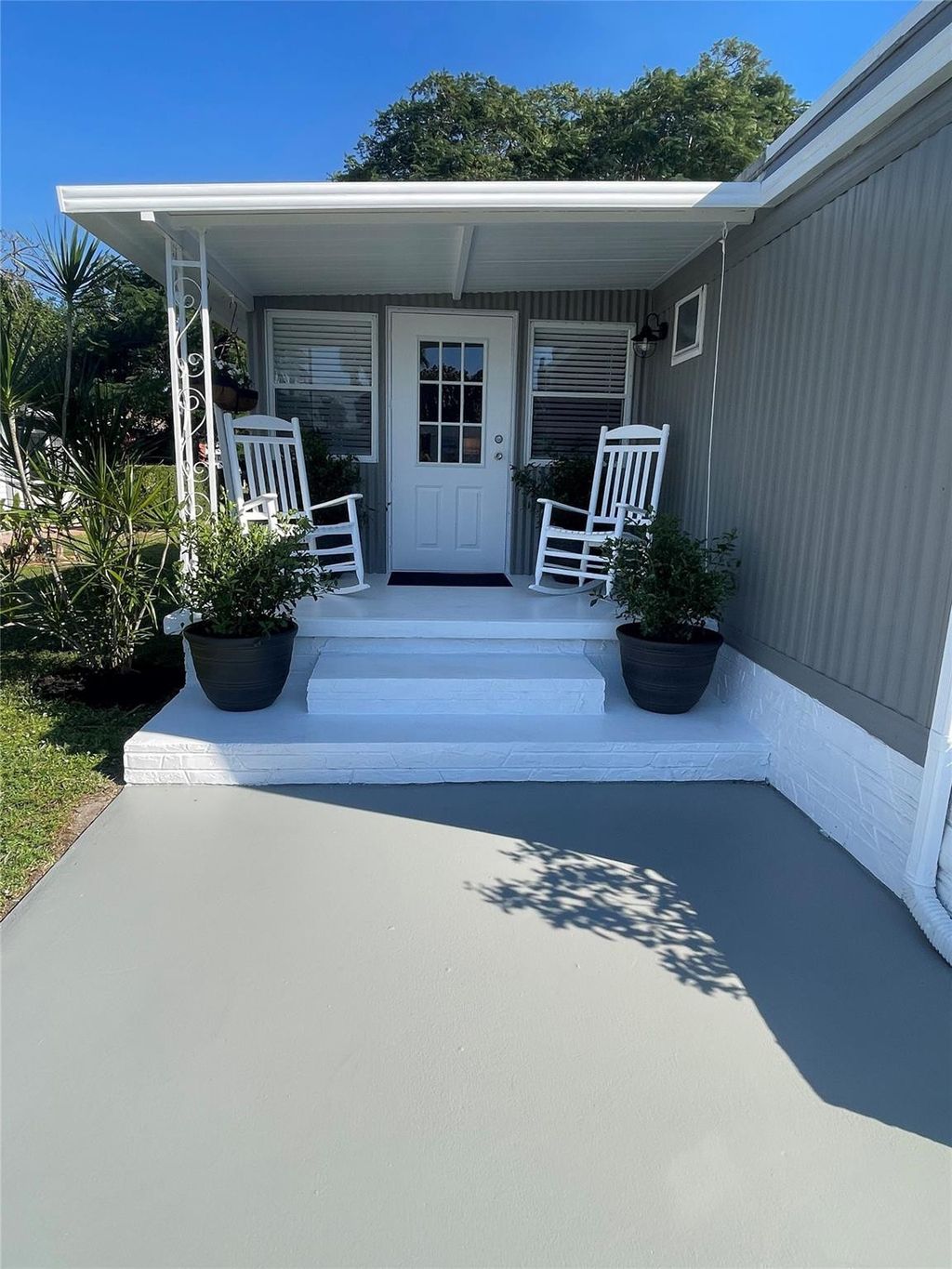 Photo of 2010 SW 84th Avenue, Davie, FL 33324 (MLS # F10542908)