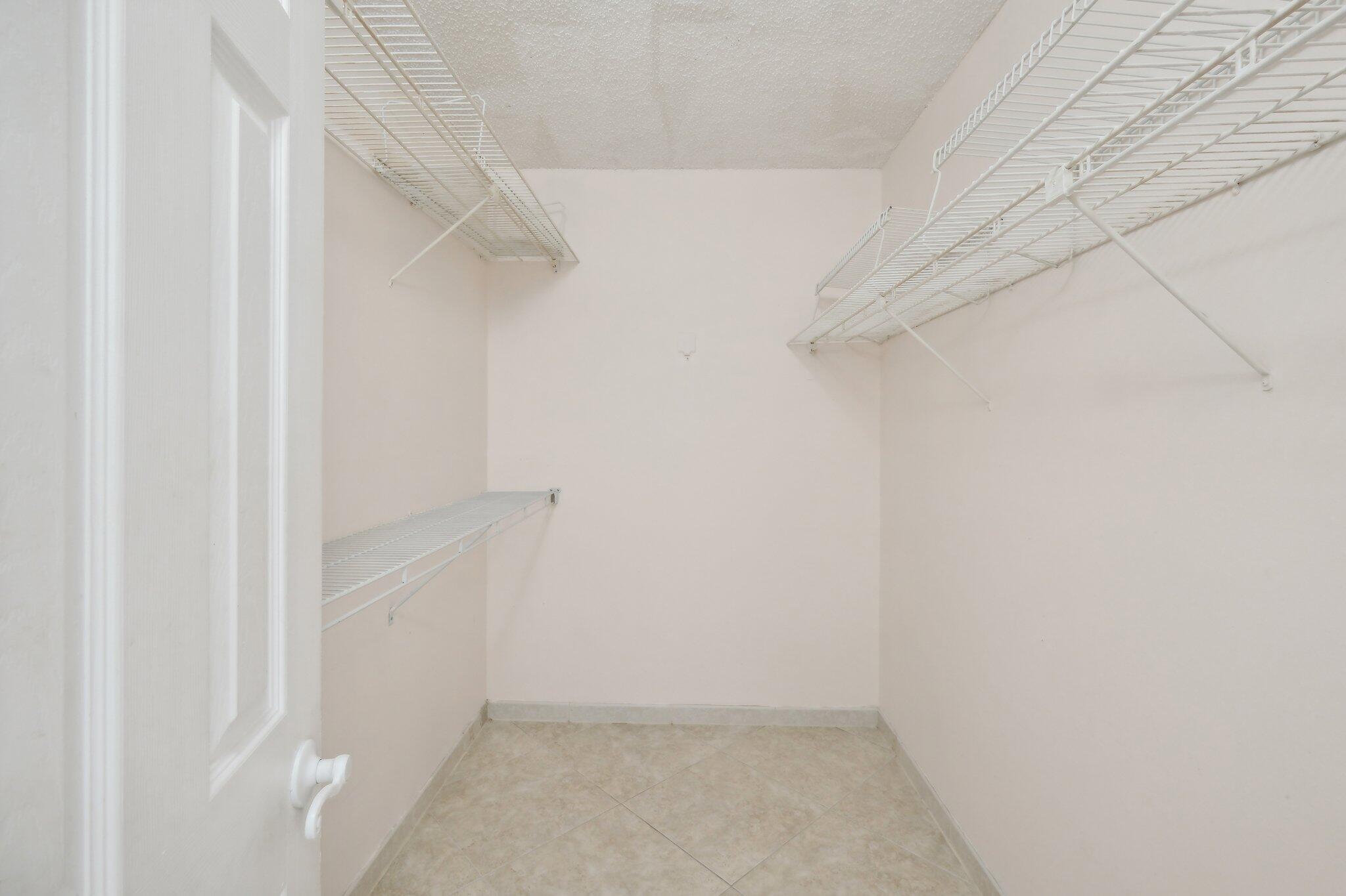 HORIZON EAST CONDO - Residential Lease