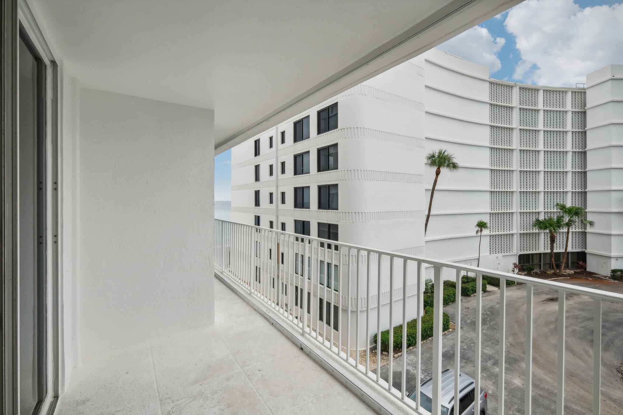 HORIZON EAST CONDO - Residential Lease