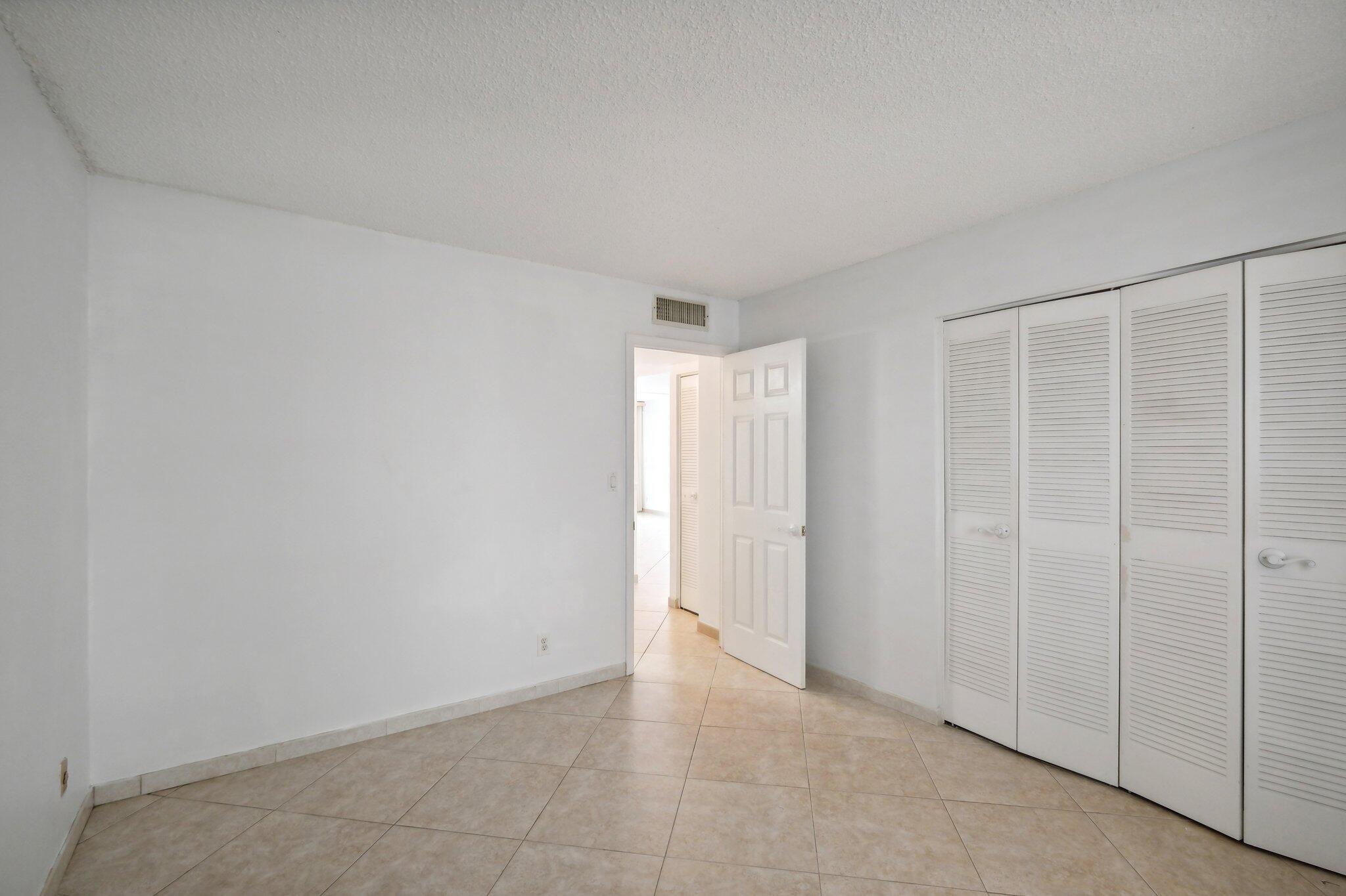 HORIZON EAST CONDO - Residential Lease