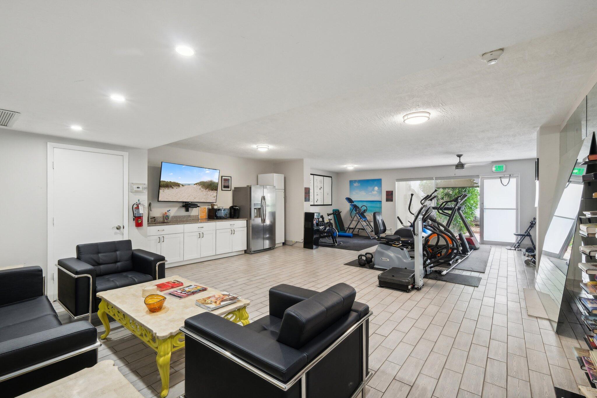 HORIZON EAST CONDO - Residential Lease