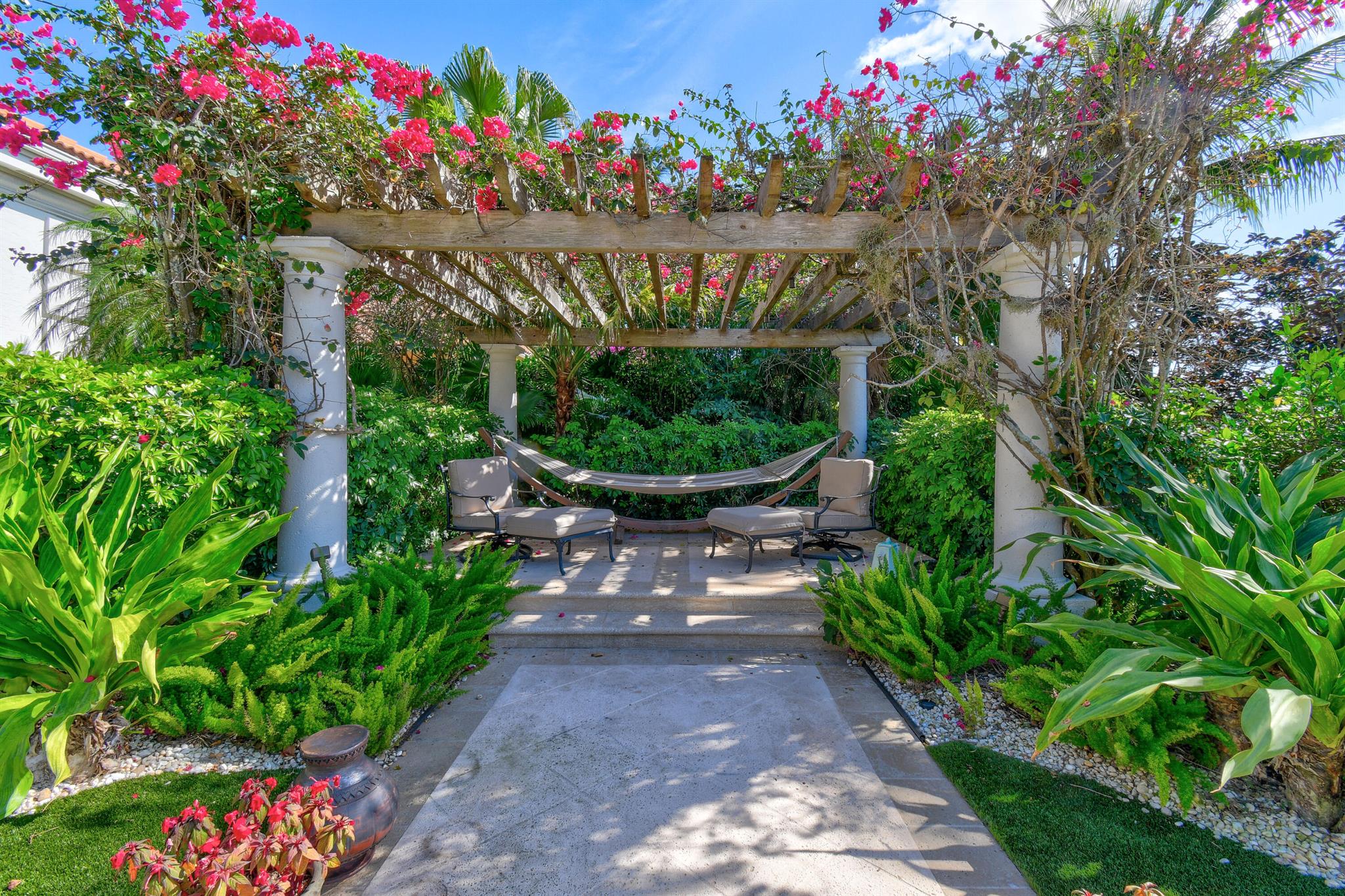 Admirals Cove - Residential