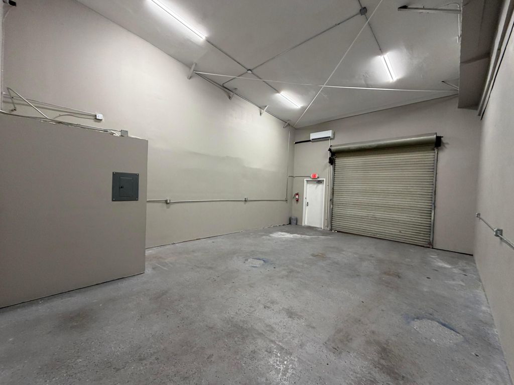 Photo of 1173 SW 1st Way, Deerfield Beach, FL 33441 (MLS # B26021487)