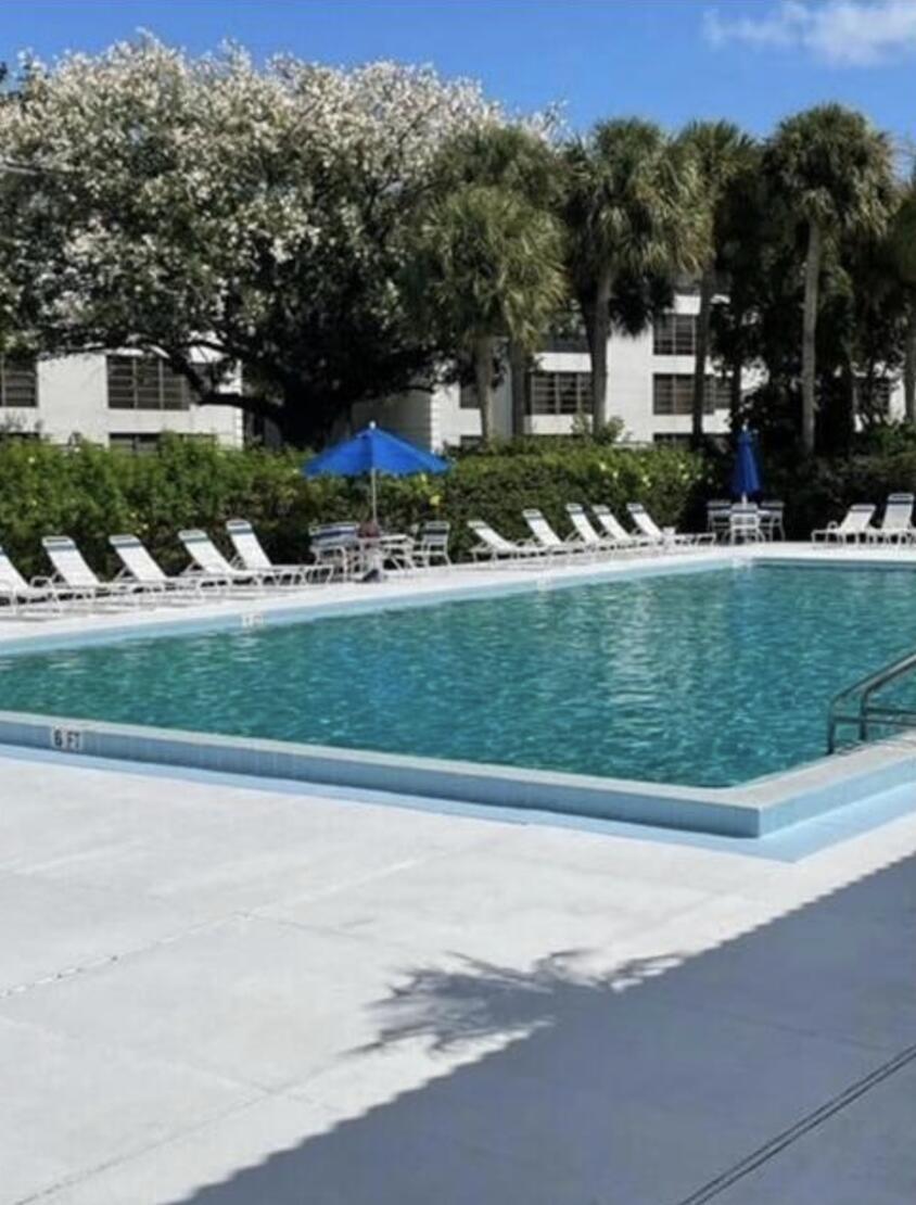 WHITEHALL CONDO OF THE LANDS OF THE PRESIDENT - Residential Lease