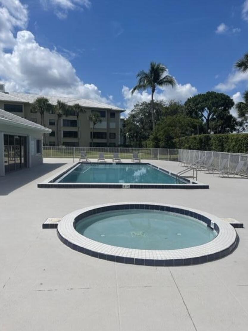 WHITEHALL CONDO OF THE LANDS OF THE PRESIDENT - Residential Lease