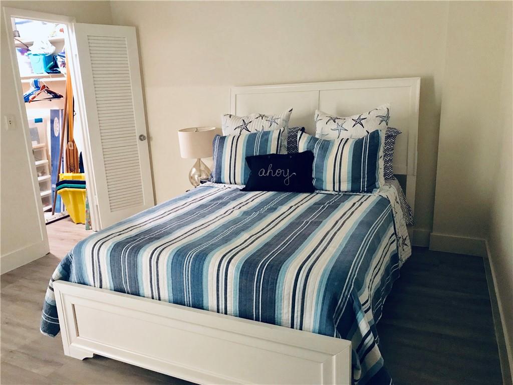 Admiralty Towers Condo - Residential Lease