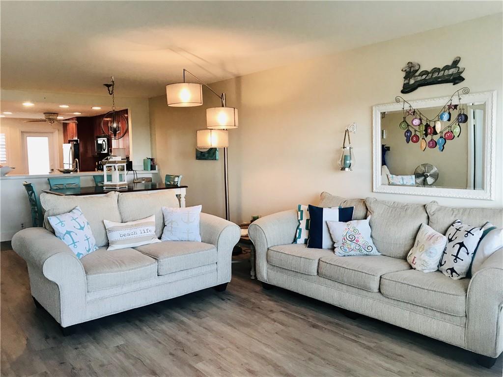 Admiralty Towers Condo - Residential Lease