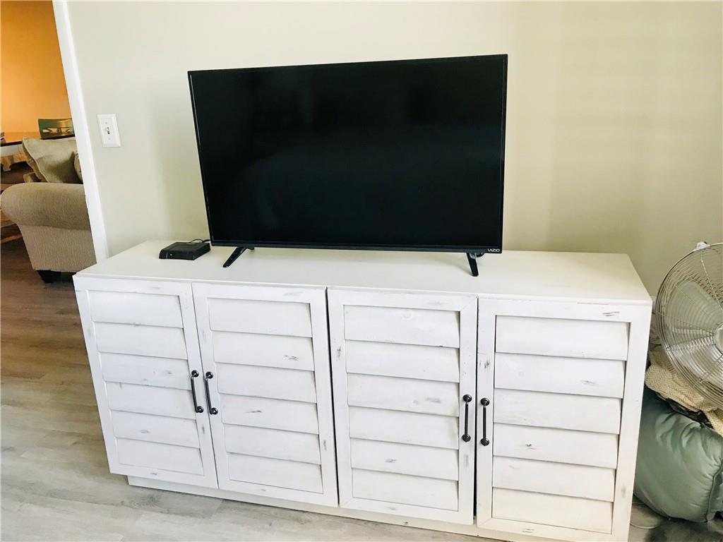 Admiralty Towers Condo - Residential Lease