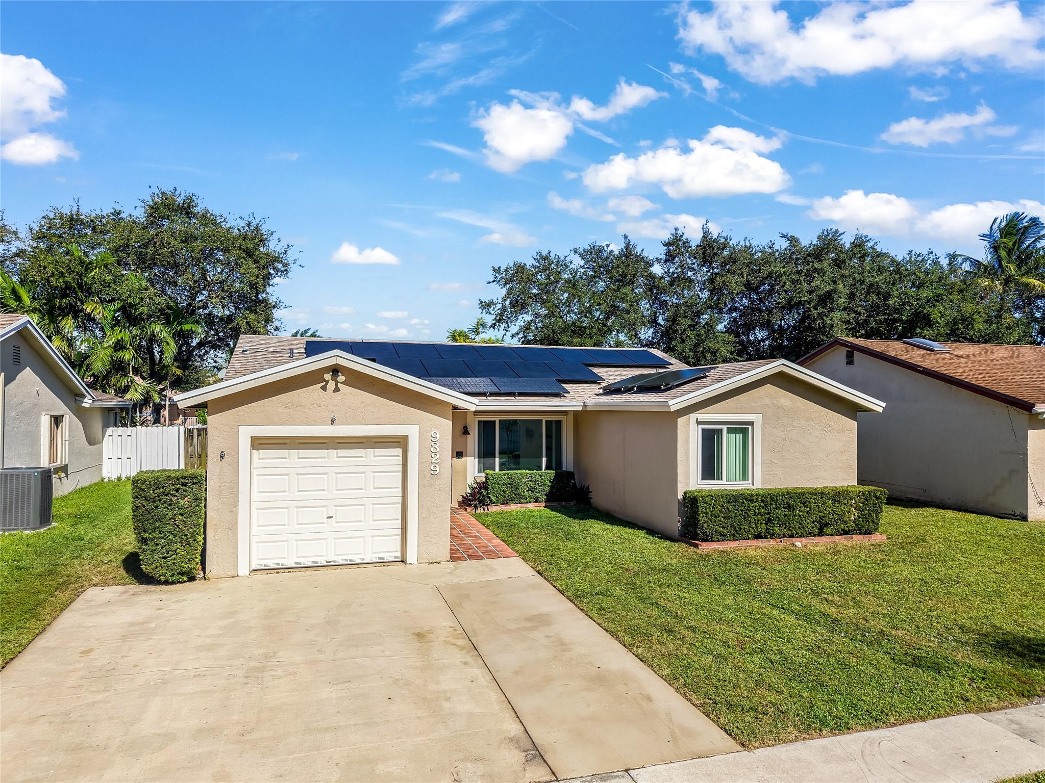 9329 NW 53rd Ct