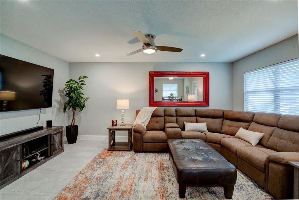 Photo of 69 Waterford C, Delray Beach, FL 33446 (MLS # R10948729)