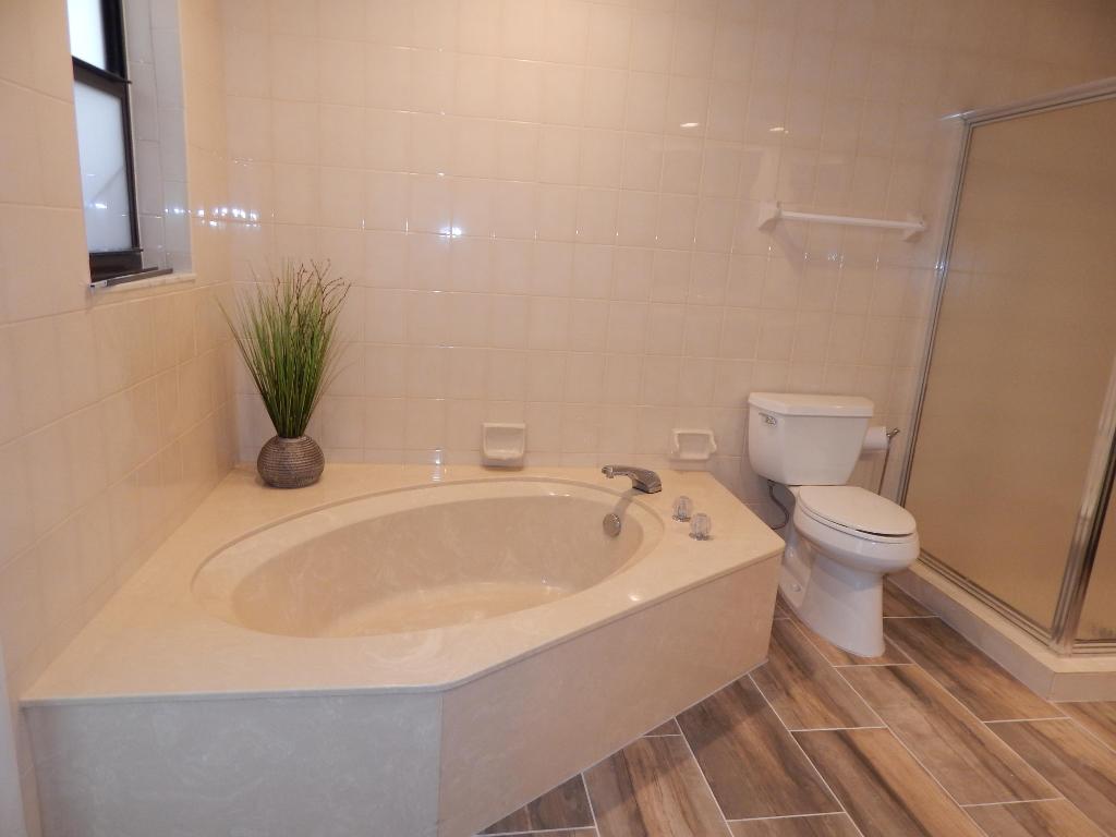 MARBELLA WOODS - Residential Lease